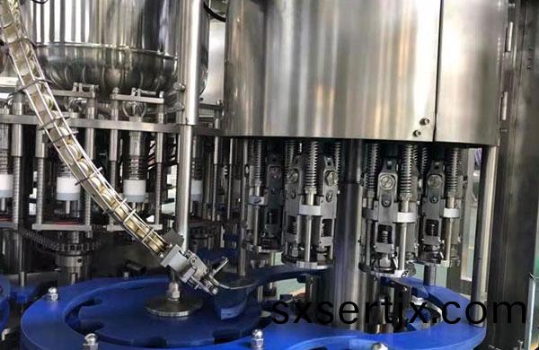 玻(bo)瓈(li)缾(ping)菓(guo)汁(zhi)灌(guan)裝機(ji)鏇(xuan)蓋部(bu)分