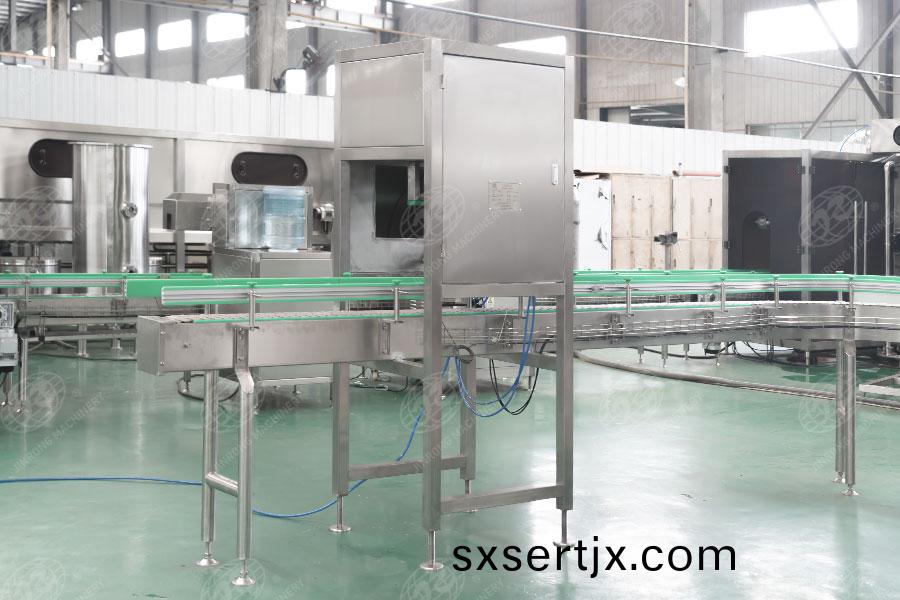 全自動拔(ba)蓋機(ji) 全自(zi)動拔蓋(gai)機