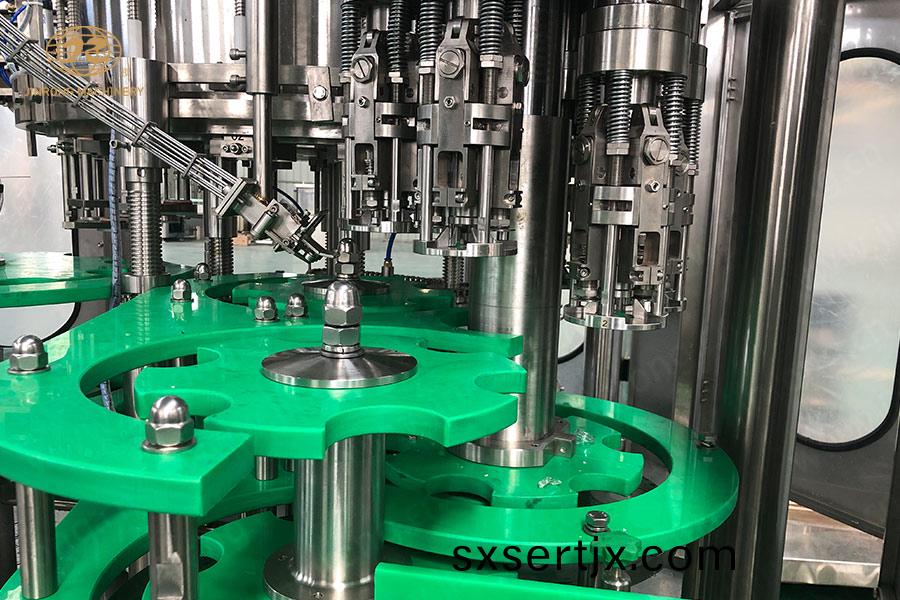 玻(bo)瓈缾含(han)汽飲料設備(bei)鏇(xuan)蓋部(bu)分 玻(bo)瓈(li)缾(ping)含汽(qi)飲(yin)料設(she)備(bei)鏇(xuan)蓋(gai)部分(fen)